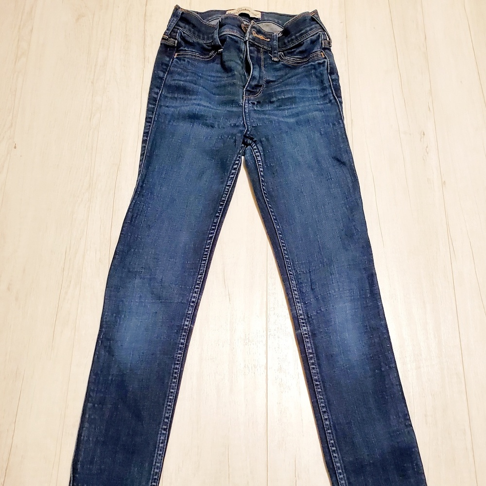 Slim Abercrombie Girls Jeans